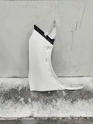 Автозапчастина б/у передне праве крило для CITROEN C4 CACTUS BLUEHDI 100 Посилання на OEM IAM   