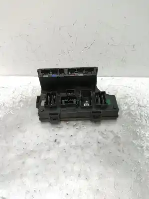 Peça sobressalente para automóvel em segunda mão caixa de fusíveis e relés por jeep compass (mk49) 2.0 crd 4x4 referências oem iam p68028007ac