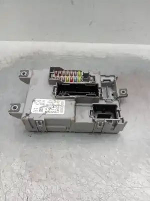 Pezzo di ricambio per auto di seconda mano scatola relè/fusibili per peugeot bipper (aa_) 1.4 hdi riferimenti oem iam 01362975080