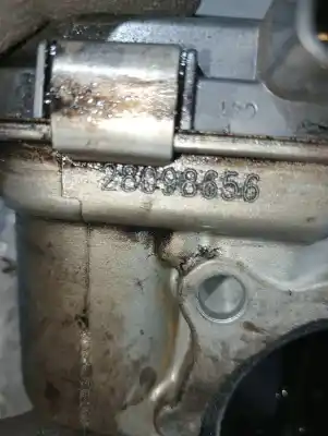 Peça sobressalente para automóvel em segunda mão borboleta de admissão por citroen c3 1.4 hdi exclusive referências oem iam 28098656  