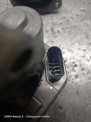 Автозапчасти б/у бабочка коробка за opel astra j lim. enjoy ссылки oem iam 8981052101  b111780531