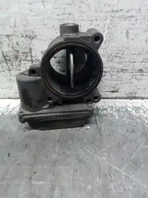 Peça sobressalente para automóvel em segunda mão borboleta de admissão por audi a5 (8t3) 3.0 tdi quattro referências oem iam 4e0145950  