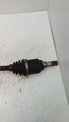 Автозапчастина б/у передня права трансмісія для toyota yaris (ncp1/nlp1/scp1) 1.4 d-4d linea luna посилання на oem iam   