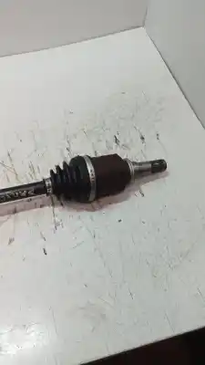 Pezzo di ricambio per auto di seconda mano trasmissione anteriore sinistra per toyota yaris (ncp1/nlp1/scp1) 1.4 turbodiesel cat riferimenti oem iam   