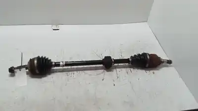 Tweedehands auto-onderdeel transmissie rechts voor voor toyota yaris active oem iam-referenties 