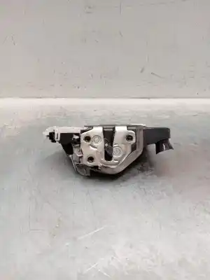 Tweedehands auto-onderdeel centrale vergrendelingsmotor rechts voor voor toyota yaris active oem iam-referenties 