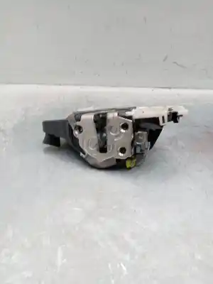 Tweedehands auto-onderdeel centrale vergrendelingsmotor links voor voor toyota yaris active oem iam-referenties 