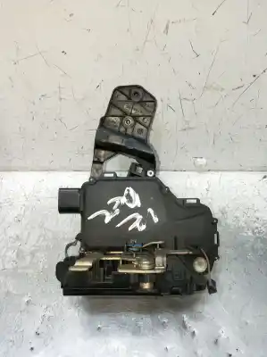 Peça sobressalente para automóvel em segunda mão motor de fechadura central dianteiro esquerdo por volkswagen passat b5 (3b2) 1.8 t referências oem iam 3b0837867