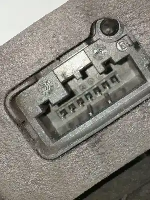 Автозапчастина б/у передній правий центральний замок для skoda octavia iii (5e3, nl3, nr3) 2.0 tdi посилання на oem iam 5e1837016c  