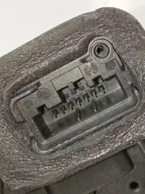 Автозапчастина б/у задній правий двиг центрального замкування для skoda octavia iii (5e3, nl3, nr3) 2.0 tdi посилання на oem iam 5e0839016c  