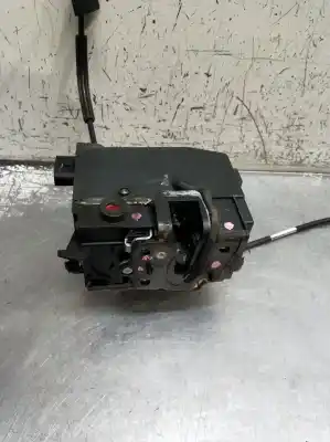 Second-hand car spare part rear right central locking system for peugeot 308 sw ii (lc_, lj_, lr_, lx_, l4_) 1.5 bluehdi 130 oem iam references 9826110980