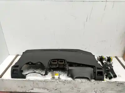 Second-hand car spare part airbag kit for toyota auris (_e15_) 1.4 d-4d (nde150_) oem iam references 8917002560