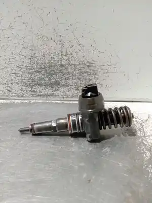 Second-hand car spare part Injector for AUDI A3 (8L1) 1.9 TDI OEM IAM references 038130073AL  0414720039