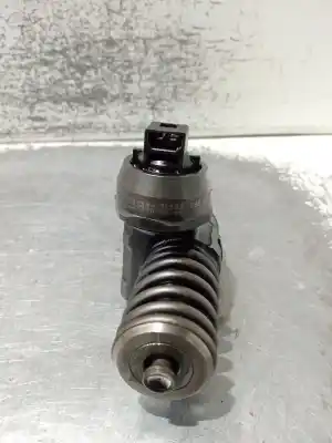 Автозапчастина б/у инжектор для audi a3 (8l1) 1.9 tdi посилання на oem iam 038130073al  0414720039