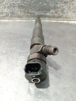 Second-hand car spare part injector for bmw 5 (e39) 525 d oem iam references 7785984  0445110047