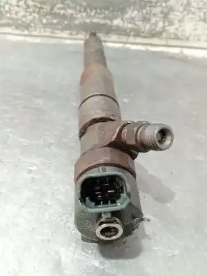 Second-hand car spare part injector for bmw 5 (e39) 525 d oem iam references 7785985  0445110048