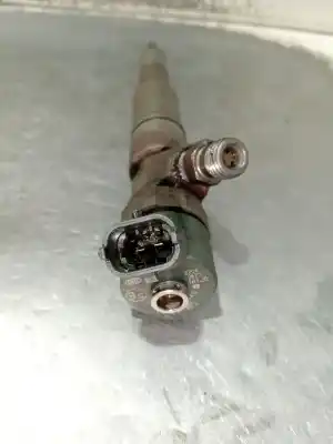 Second-hand car spare part injector for bmw 5 (e39) 525 d oem iam references 7785985  0445110048