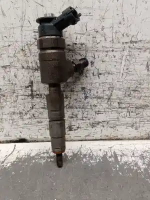 Tweedehands auto-onderdeel injector voor ford focus lim. trend oem iam-referenties 0445110489