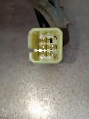 İkinci el araba yedek parçası sag kuyruk lambasi için suzuki swift iii (mz, ez) 1.3 (rs 413) oem iam referansları   