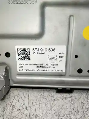 Second-hand car spare part multifunction display for seat ateca (kh7) style go oem iam references 5fj919606  a2c1793840301