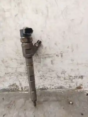 Second-hand car spare part injector for kia sorento i (jc) 2.5 crdi oem iam references 338004a500 Second-hand car spare part injector for kia sorento i (jc) 2.5 crdi oem iam references 338004a500