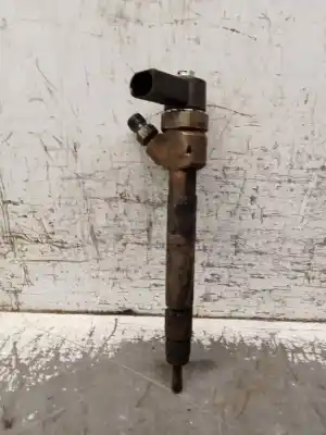 Second-hand car spare part INJECTOR for MERCEDES-BENZ CLASE C (W203) BERLINA 220 CDI (203.006) OEM IAM references 0445110  
