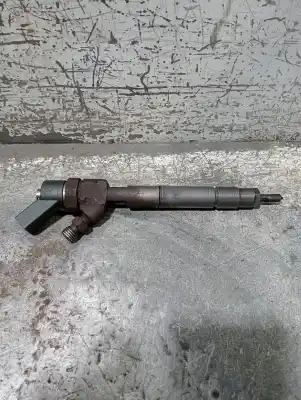 Recambio de automóvil de segunda mano de INYECTOR para MERCEDES-BENZ VANEO (414) 1.7 CDI (414.700) referencias OEM IAM 0445110090  