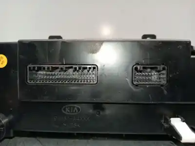 Peça sobressalente para automóvel em segunda mão comando de sofagem (chauffage / ar condicionado)  por kia carens ( ) 1.7 crdi cat referências oem iam 97250a4ab0ca  