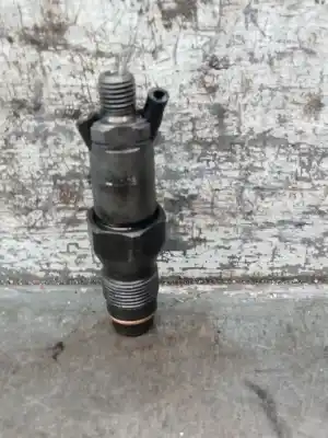 Peça sobressalente para automóvel em segunda mão injetor por peugeot 206 fastback (2a/c) 1.9 d referências oem iam 6736001