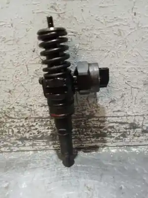 Peça sobressalente para automóvel em segunda mão injetor por volkswagen passat variant (3b5) comfortline referências oem iam 0414720007