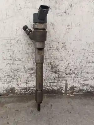Pezzo di ricambio per auto di seconda mano Iniettore per HYUNDAI SONATA V (NF) 2.0 CRDI Riferimenti OEM IAM 3380027400  0445110258