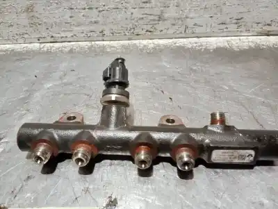 Recambio de automóvil de segunda mano de RAMPA INYECTORA para RENAULT CLIO IV 1.5 dCi Diesel FAP referencias OEM IAM H8201157327  