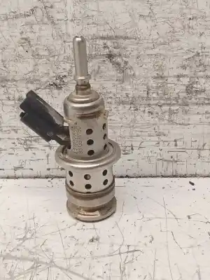 Recambio de automóvil de segunda mano de INYECTOR para PEUGEOT 2008 II (UD_, US_, UY_, UK_) 1.5 BLUEHDI 100 referencias OEM IAM L219B00665  