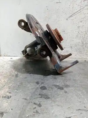 Second-hand car spare part front right knuckle for audi a1 (8x) ambition oem iam references    Second-hand car spare part front right knuckle for audi a1 (8x) ambition oem iam references