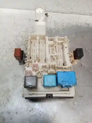 Peça sobressalente para automóvel em segunda mão caixa de fusíveis e relés por toyota yaris (_p9_) 1.4 d-4d (nlp90_) referências oem iam 61062294