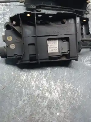 Second-hand car spare part electric parking brake for renault scénic ii (jm0/1_) 1.5 dci (jm1e, jm16) oem iam references 8200702092  