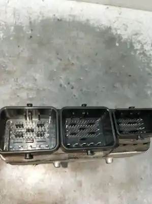 Автозапчастина б/у ебу контролер двигуна для citroen c4 i (lc_) 2.0 hdi посилання на oem iam 9675272580 9666912580 28279304 Автозапчастина б/у ебу контролер двигуна для citroen c4 i (lc_) 2.0 hdi посилання на oem iam 9675272580 9666912580 28279304