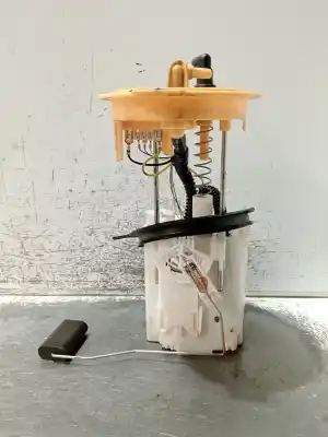 Second-hand car spare part fuel pump for volkswagen passat b6 (3c2) 2.0 tdi 16v oem iam references 702550320