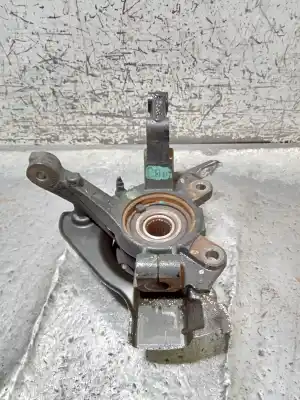 Second-hand car spare part front left knuckle for lancia ypsilon (101) 1.3 multijet 16v oro (10.2006->) 75 cv / 55 kw oem iam references   