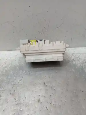Second-hand car spare part fuse box unit for citroen c-zero * oem iam references 8637b316 18637b316 22776a00047 g8c937mc0b02