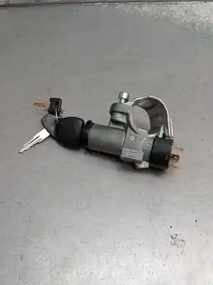 Second-hand car spare part IGNITION SWITCH for OPEL CORSA A FASTBACK (S83)  OEM IAM references 90069214  90191412 Second-hand car spare part IGNITION SWITCH for OPEL CORSA A FASTBACK (S83)  OEM IAM references 90069214  90191412
