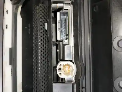 Автозапчасти б/у многофункциональный дисплей за audi a1 (8x) ambition ссылки oem iam 8x0857273b   Автозапчасти б/у многофункциональный дисплей за audi a1 (8x) ambition ссылки oem iam 8x0857273b