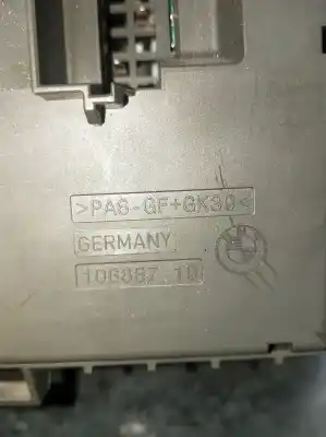 Peça sobressalente para automóvel em segunda mão caixa de fusíveis e relés por bmw 3 touring (e91) 320 d referências oem iam 17925000000a  911944603