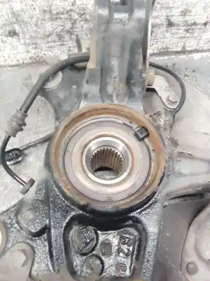 Pezzo di ricambio per auto di seconda mano attacco anteriore destro per peugeot 308 sw ii (lc_, lj_, lr_, lx_, l4_) 1.5 bluehdi 130 riferimenti oem iam   