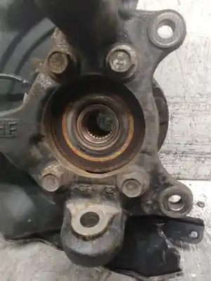 Second-hand car spare part front left knuckle for toyota auris (_e18_) 1.3 (nre180_) oem iam references   