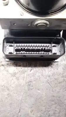 Peça sobressalente para automóvel em segunda mão abs por bmw 1 (e87) 120 d referências oem iam 3452677221401 10020602504 3451677221301 10096008303