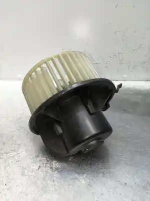 Peça sobressalente para automóvel em segunda mão motor de sofagem por audi 80 b4 sedán (8c2) 2.0 e referências oem iam 3137020009  893819021