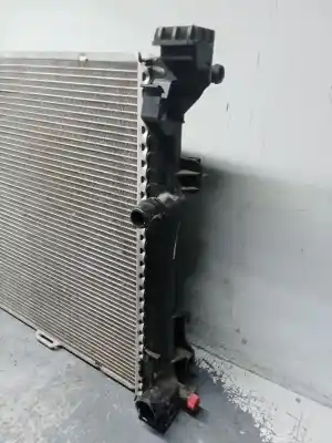 Автозапчастина б/у водяний радіатор для infiniti q30 2.2 d посилання на oem iam a2465001303  