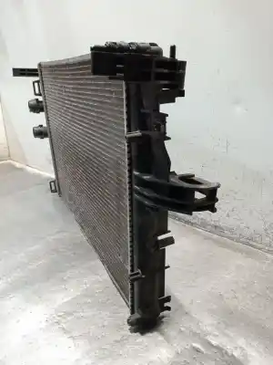 Pezzo di ricambio per auto di seconda mano radiatore d acqua per iveco daily vi furgón 33s13, 35s13, 35c13 riferimenti oem iam 8a4760000  