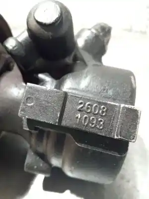 Second-hand car spare part steering pump for lancia thesis (841_) 2.4 jtd (841axd1b02) oem iam references 26081093   Second-hand car spare part steering pump for lancia thesis (841_) 2.4 jtd (841axd1b02) oem iam references 26081093